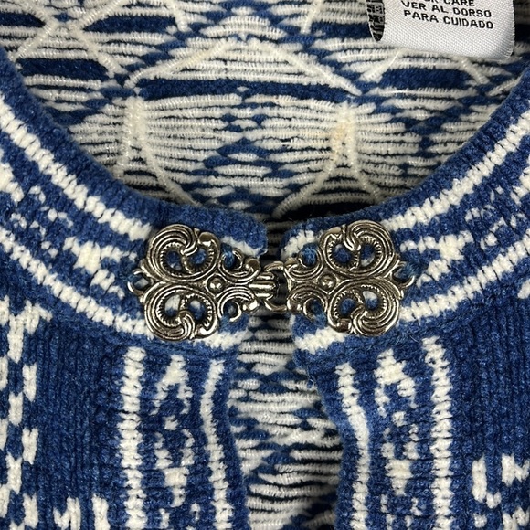 Croft & Barrow buckle front soft knitted cardigan Sz M - Picture 4 of 11